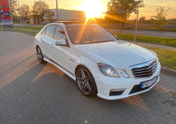 Mercedes-Benz Klasa E cena 147000 przebieg: 160000, rok produkcji 2010 z Poznań małe 11